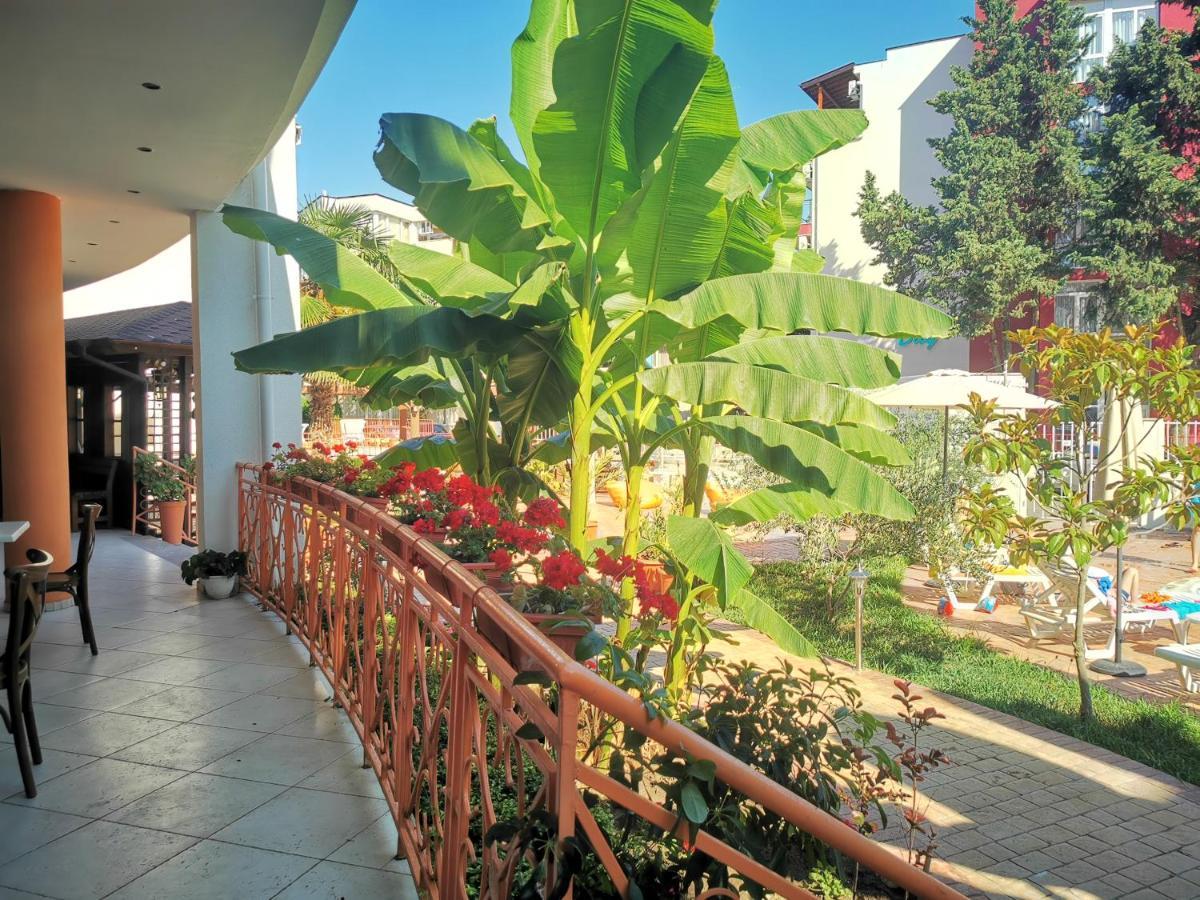 Copacabana Hotel Ravda Luaran gambar
