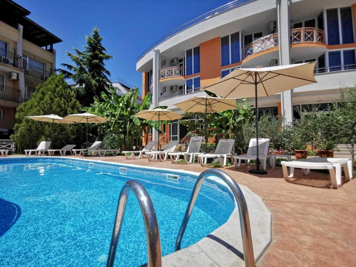 Copacabana Hotel Ravda Luaran gambar