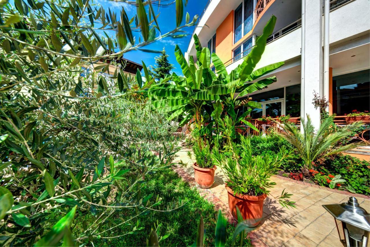 Copacabana Hotel Ravda Luaran gambar